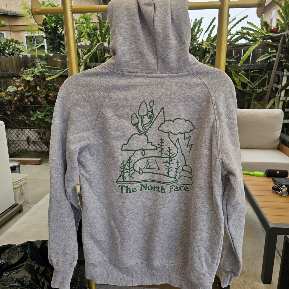 Northface Camping Hoodie Sz Women's medium